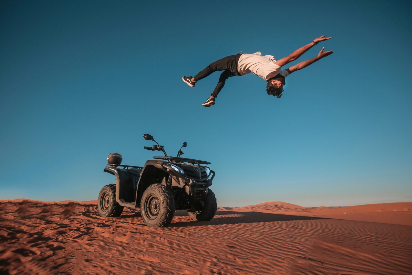 Dune Bashing Dubai: The Ultimate Guide to Adventure and Fun in the Desert