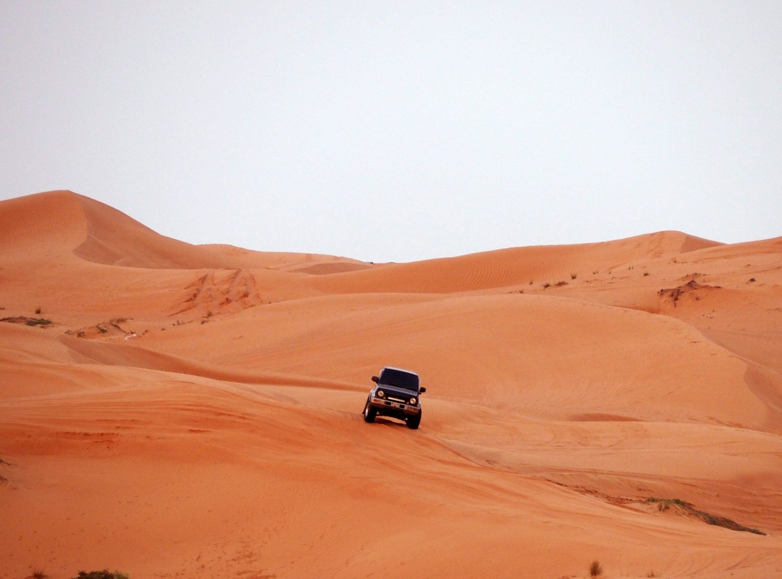 The Ultimate Desert Driving Experience: Thrills, Tips, and Adventures