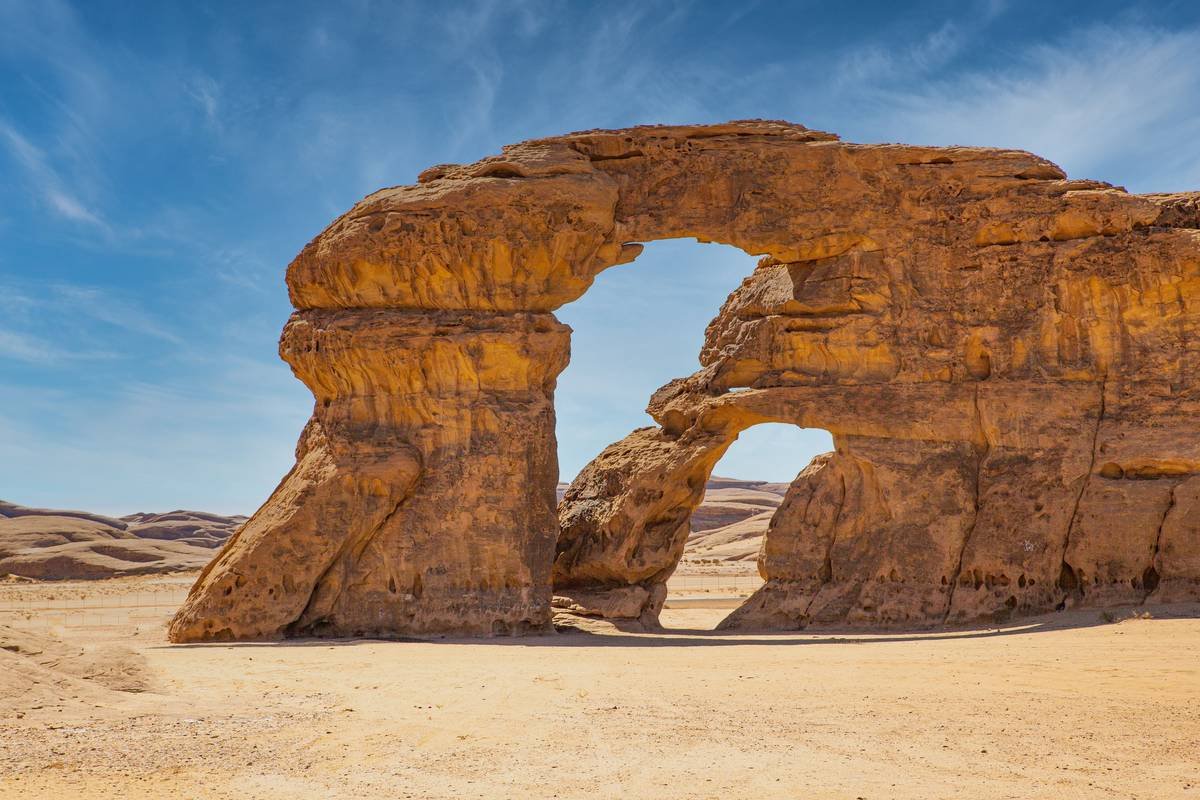 Desert Safari Riyadh Red Sand Dunes: Your Ultimate Guide to the Crimson Waves of Al Uyaynah